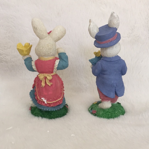 Easter Jubilee Boxed Set Bunny Rabbit Family Ceramic Figurines Easter Village - Picture 10 of 13